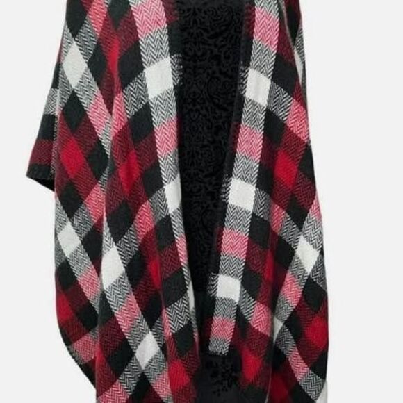 Woolrich Accessories - Woolrich Cape Womens Scarf Poncho Wrap One Size Red Black Plaid Reversible Like